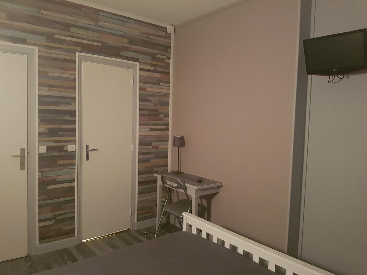 Hotel Bernieres Caen Exterior foto